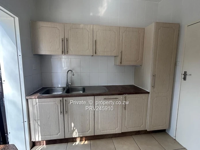 Kensington 2 Bedroom Flat 