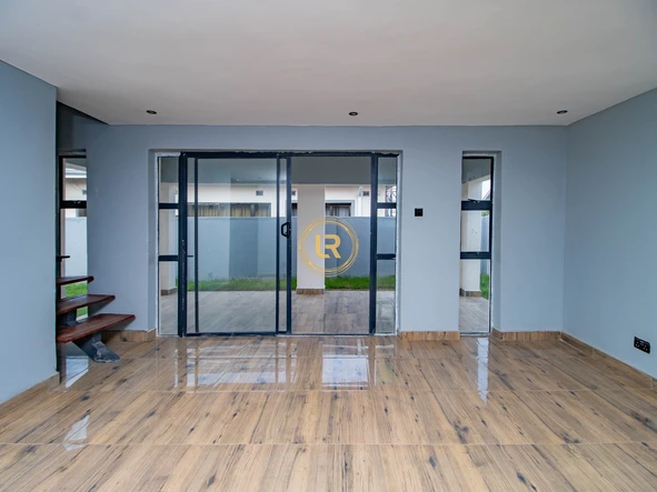 4 Bedroom Townhouse Complex