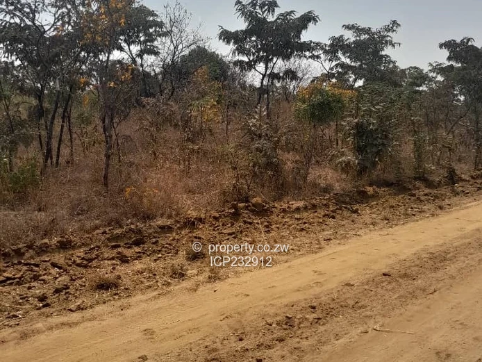 10 Hectares of Agricultural Land in Goromonzi, Zimbabwe with a Parent Deed terms available 