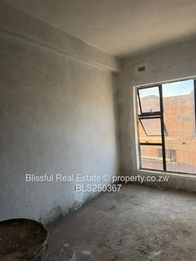 Modern 3 bed Helensvale Apartment for sale
