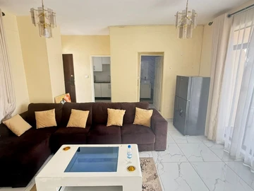 2 Bedroom Flat & Apartment