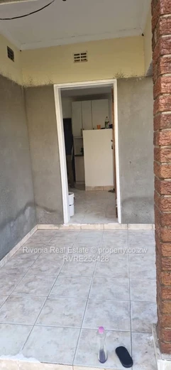 Secure 2-Bed Home with Flatlet & Tiled Interiors — Lenana Park