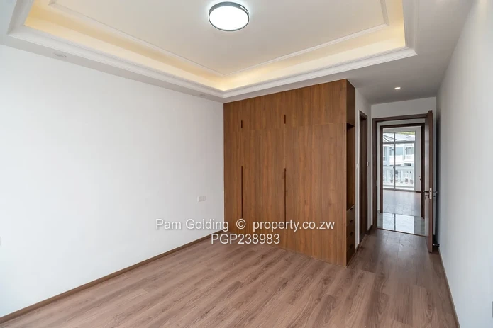 Luxury 4-Bedroom Duplexes in the Heart of Strathaven (Sole Mandate)