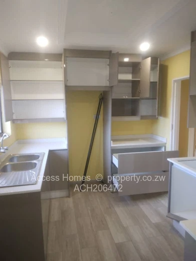 Duplex flat Greystone park