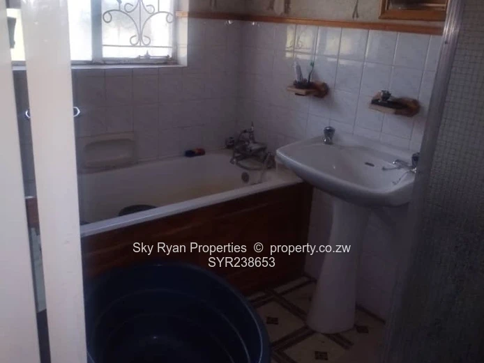 Hatfield House For Sale 