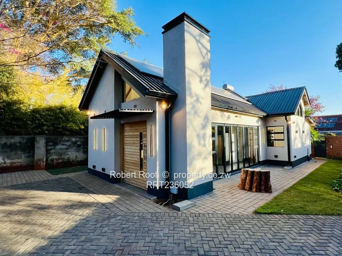 2 bed diplomat residence in Highlands