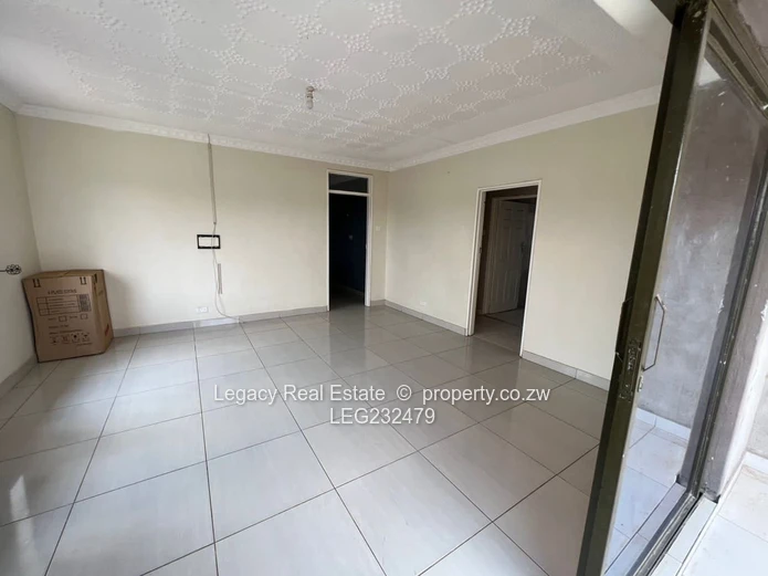 Southlea Park – 3 Bedroom Front Wing To Rent