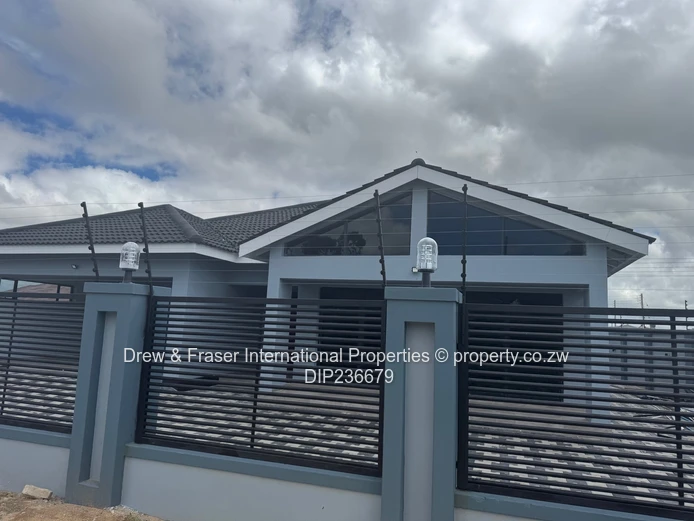 Mabvazuva house available for rent $800 (Sole Mandate)