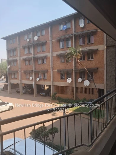 2-Bed Avenues Flat — Tiled, Balcony & Secure Parking (Sole Mandate)
