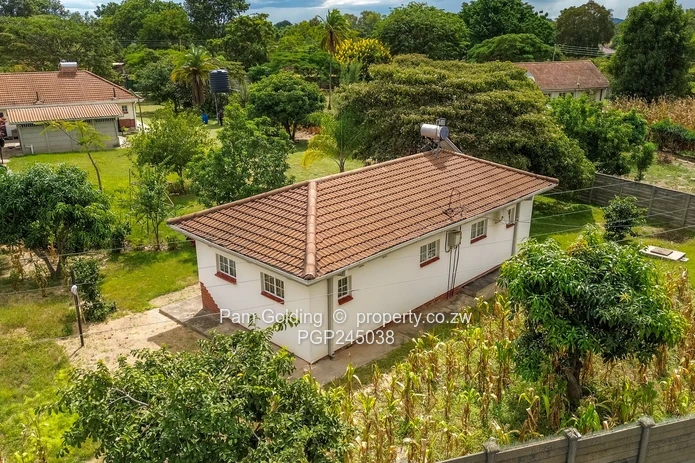 Space, Position & Untapped Potential in Parktown, Waterfalls (Sole Mandate)