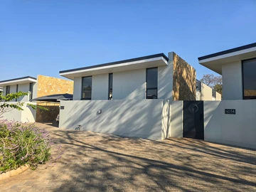 3 Bedroom Townhouse Complex