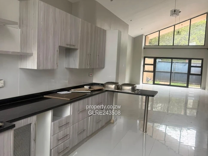 Modern 3-Bed Avondale House to Rent — Borehole & Carport