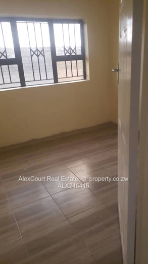 Spacious And Solid House In A New Surbub