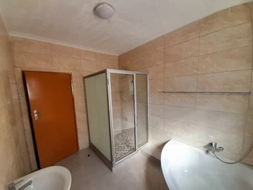 3 Bedroom Cottage