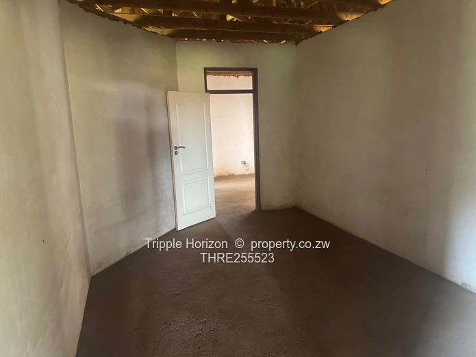 Mount Pleasant Heights: 4-Bed Home with Borehole & Double Garage