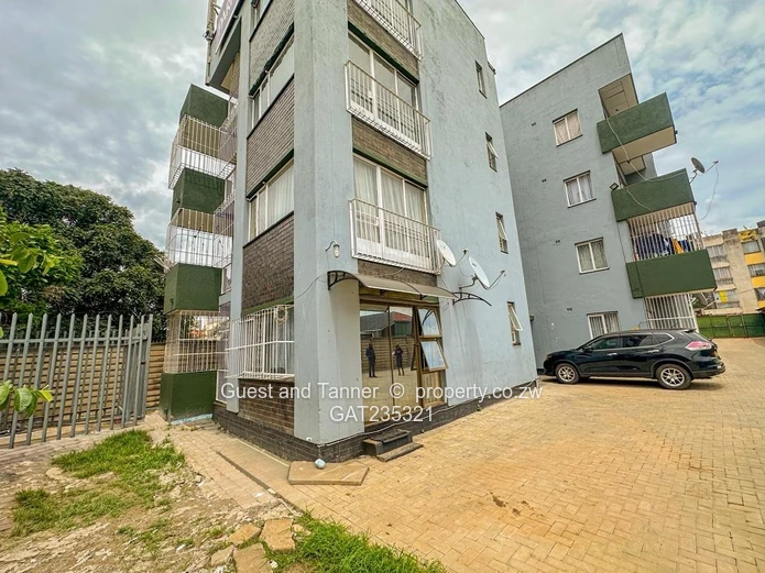 1 Bed Flat For Sale Avenues area (Sole Mandate)