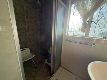 3 Bedroom Garden Flat