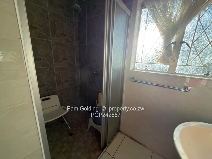 Suburbs townhouse for sale