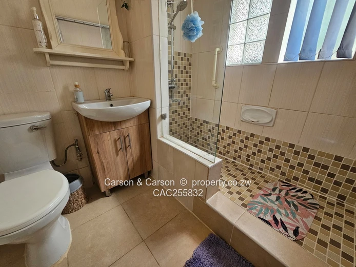 Elegant and secure fully furnished duplex apartment in Avondale 