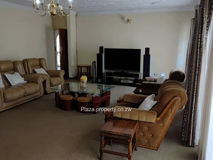 6 bedroom house for rent in Borrowdale