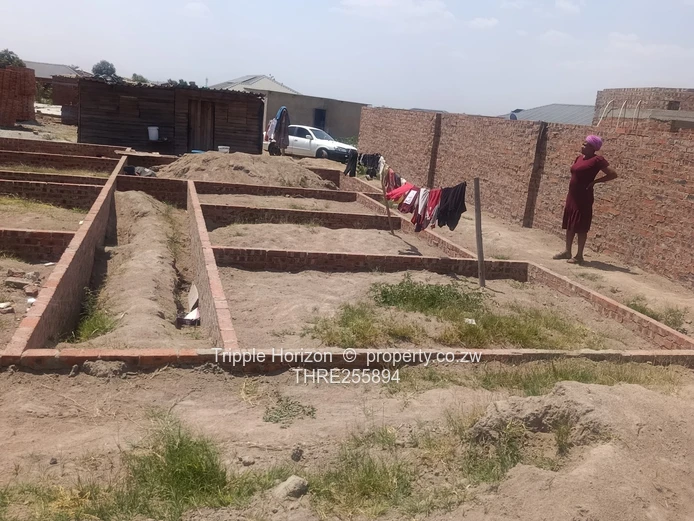 300m² Dzivarasekwa Extension Stand for sale Main Road Frontage, Gravel Access