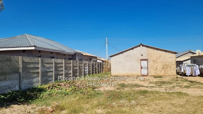 Vacant Full House For Immediate Occupation 