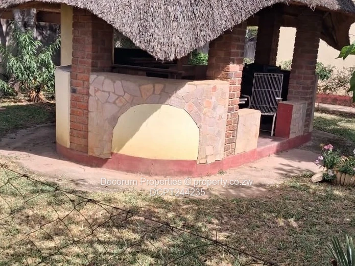 6-Bed Riverside Park Double Storey Home — Borehole 