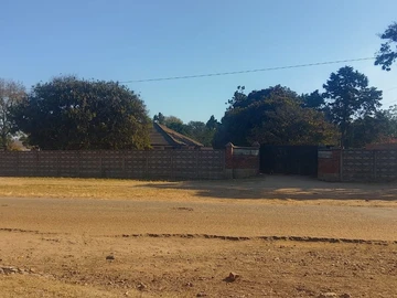 Reduced Price! Multi-Purpose Property for Sale in Waterfalls