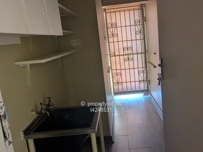 Greendale 3 bed house to Rent 