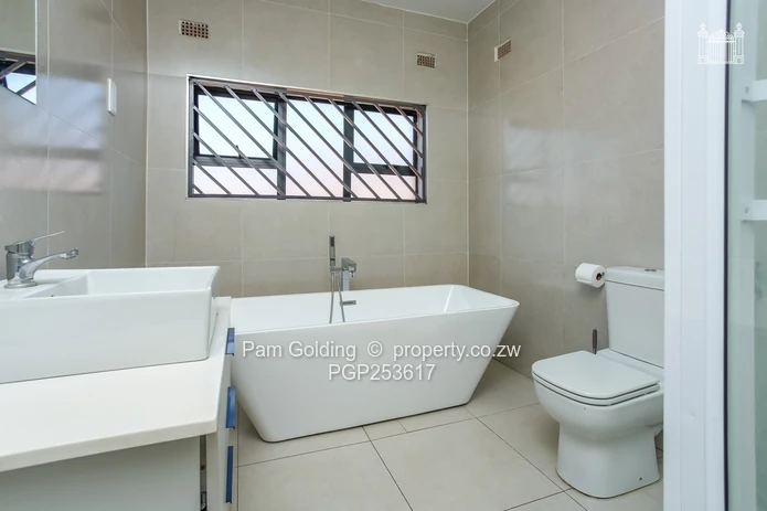 4 Bedroom House for Sale in Westgate