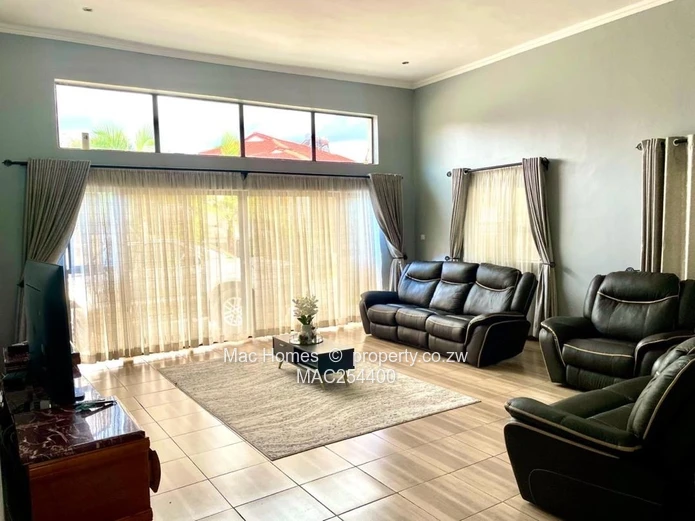 Luxury Villa for sale in Carrick Creagh Estate