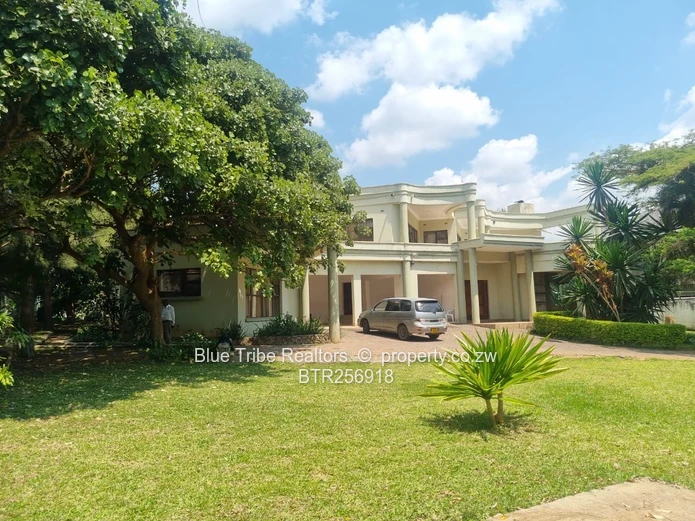 House for sale in Glenlorne