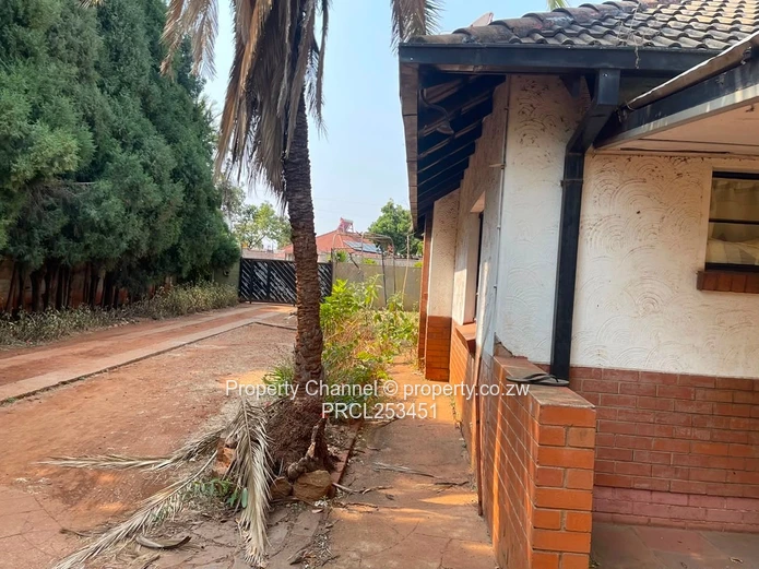 House For Sale In Hillside