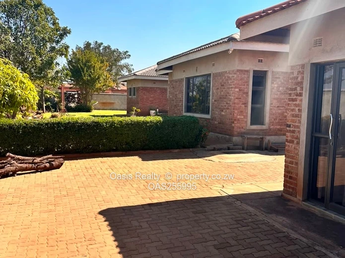 Property For Sale | Emhlangeni, Bulawayo