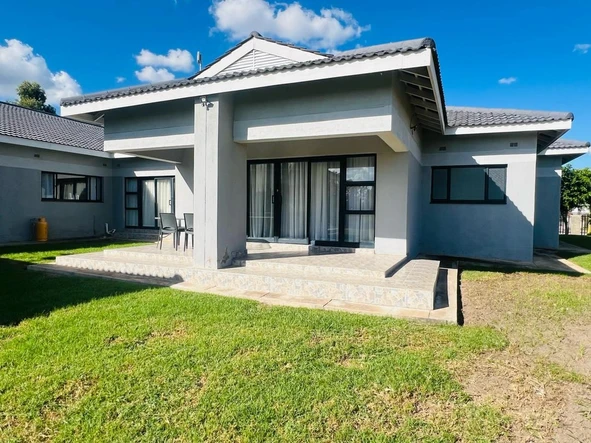 Fully Furnished Home in Arlington Estate