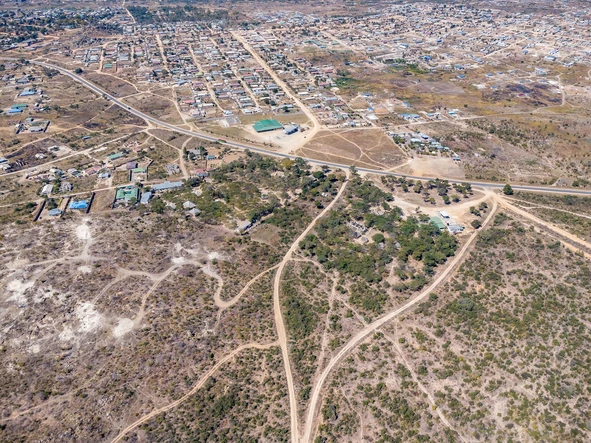 Commercial & Industrial Land