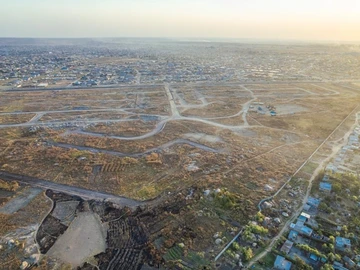 Stands & Residential Land