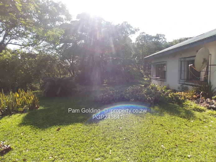 Peaceful Country Living Close to Chinoyi (Sole Mandate)