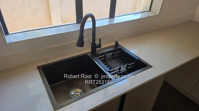 3 bedroomed apartment to rent in Greendale
