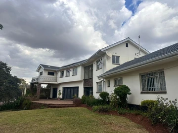 6 Bedroom House