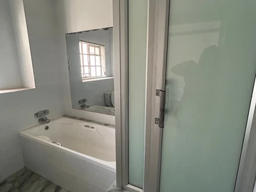 2 Bedroom Garden Flat