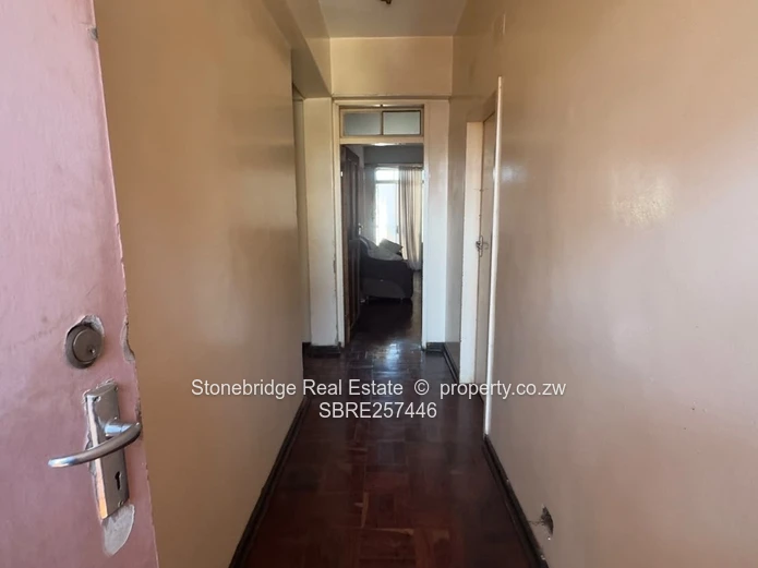 2 Bedroom Flat in Cbd For Sale