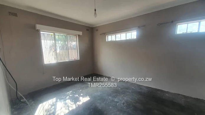 Msasa Park house for rent