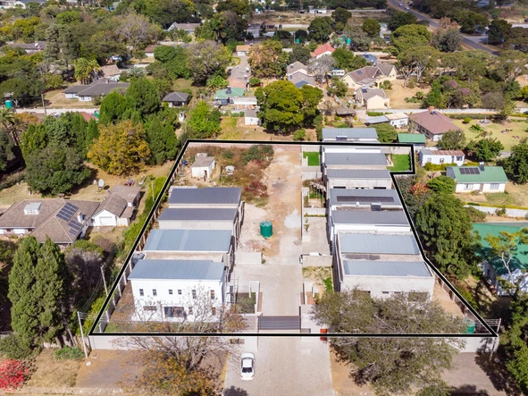 4 Bedroom Townhouse Complex