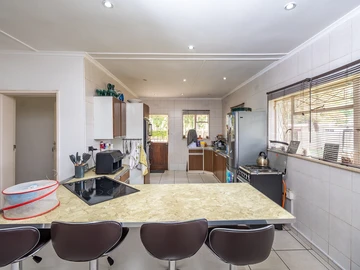 12 Bedroom House