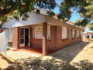 7 Bedroom House