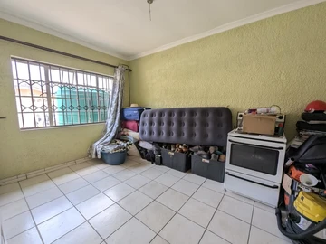 2 Bedroom Garden Flat