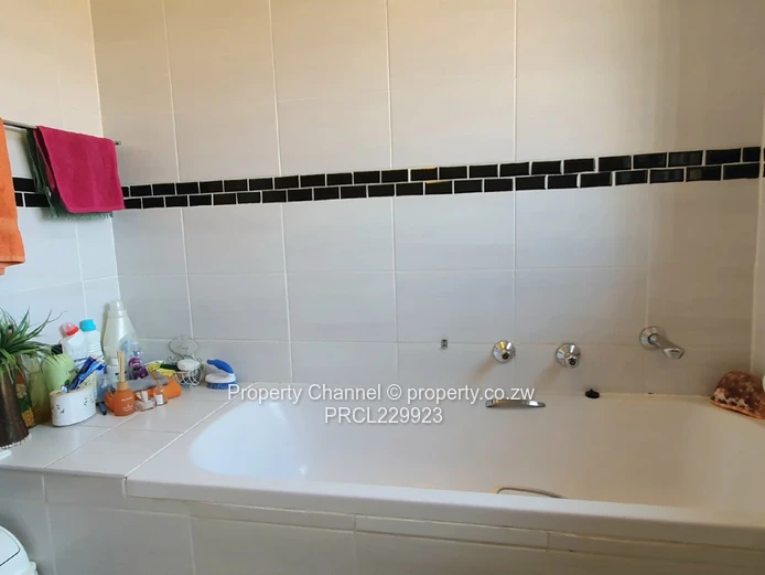 3 Bed Townhouse in North Riding, Randburg, South Africa