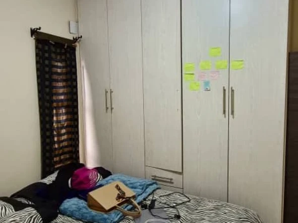 3 Bedroom Flat & Apartment