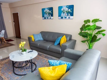 2 Bedroom Garden Flat